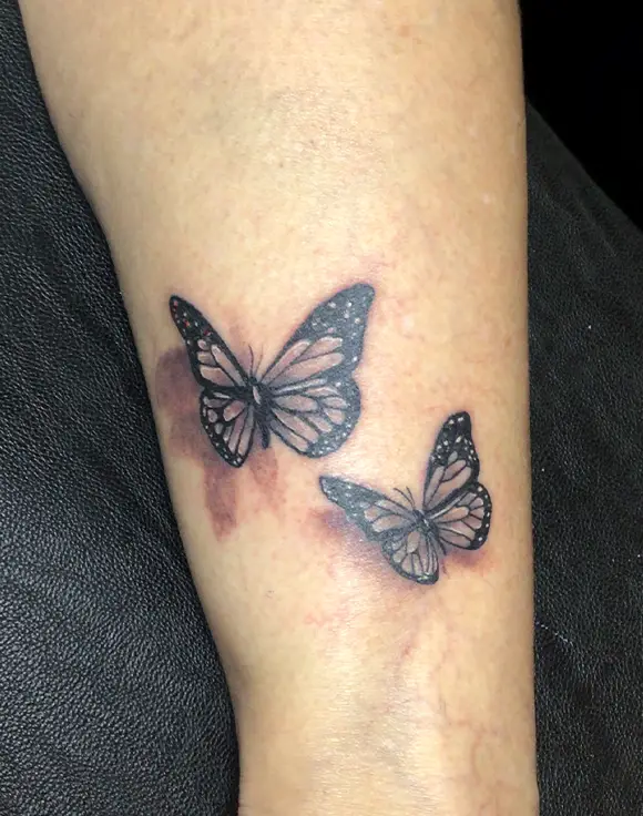 Tatouage papillons