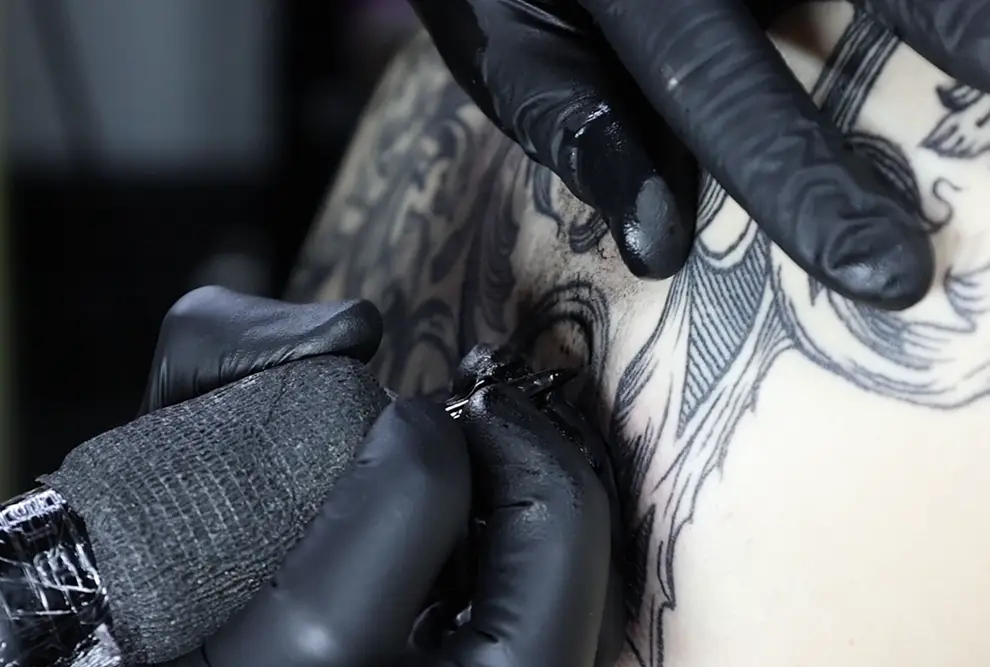 Artistik Tattoo Shop est un salon de tatouage à Niort